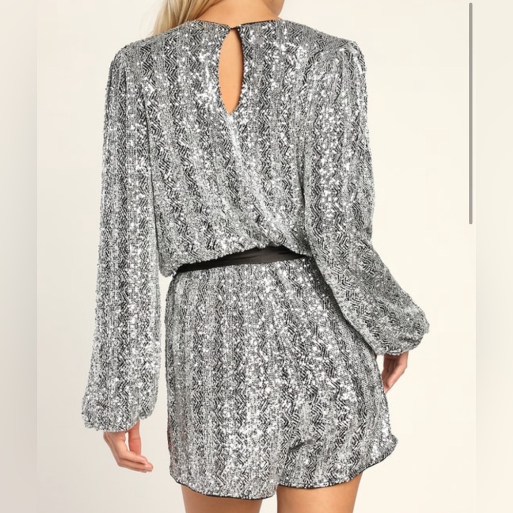 Sequin long sleeve romper. Blousy bodice. Ballon sleeves with elastic cuffs. - Picture 2 of 4